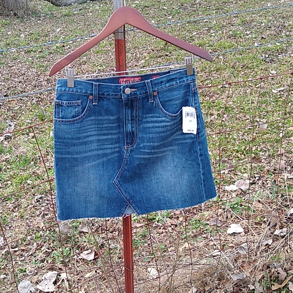 American Eagle  Denim mini skirt size 4